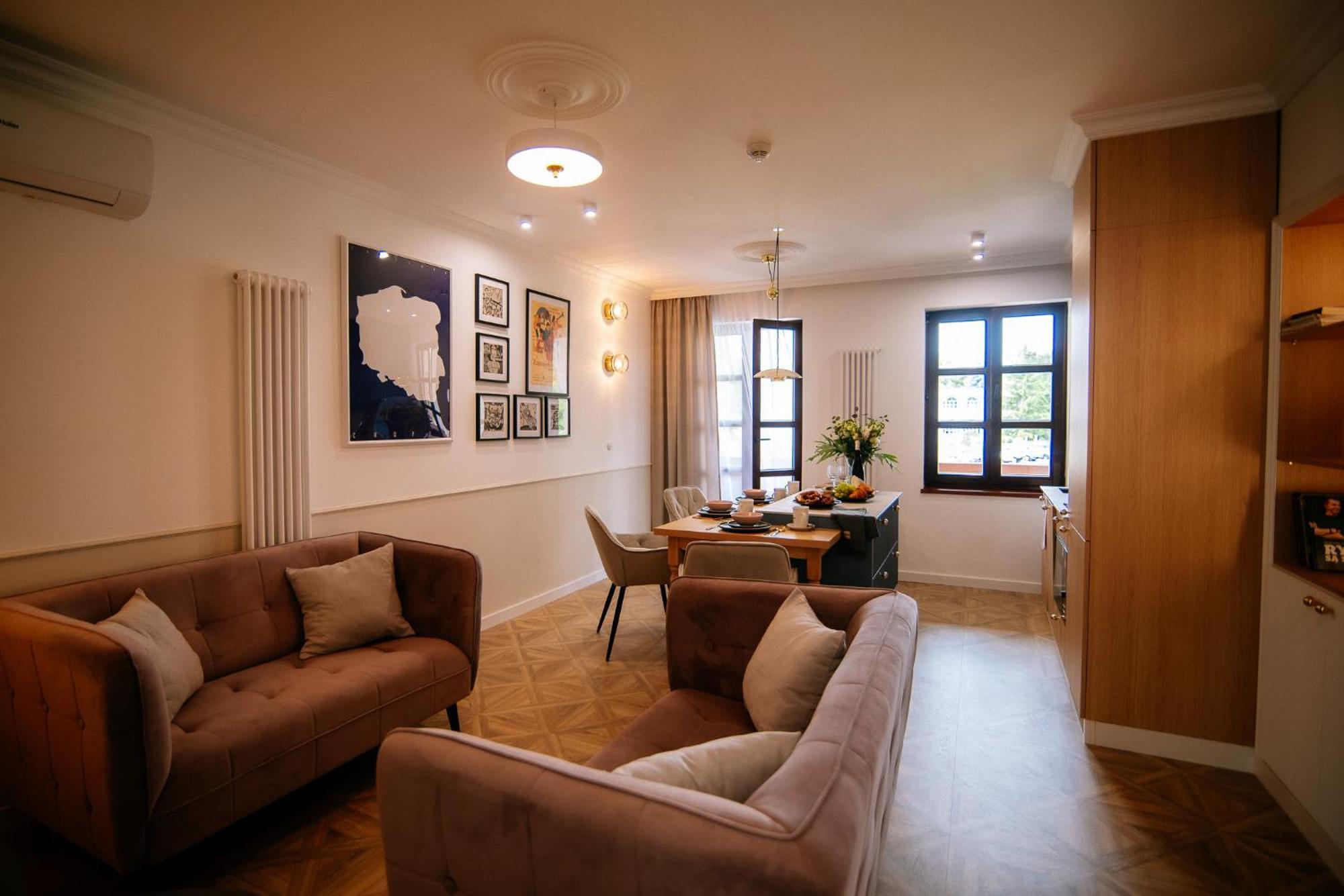 Apartamenty Chopina Stare Miasto Zamosc, Apartamenty Dwuosobowe, Apartamenty Czteroosobowe Z Prywatna Sauna Exteriör bild